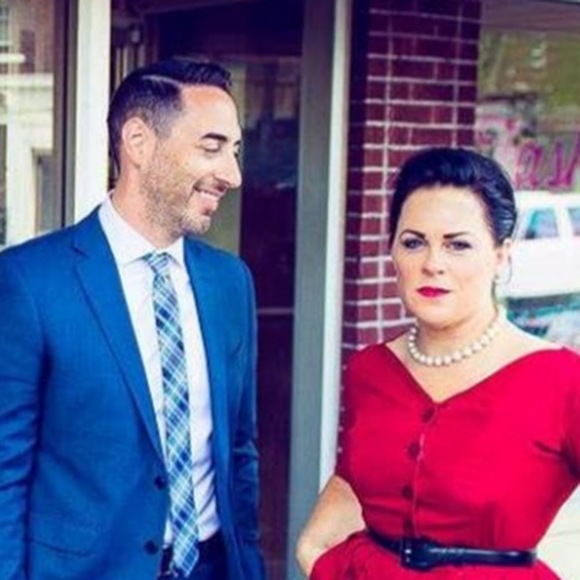 Poshmark profile picture for @parlour